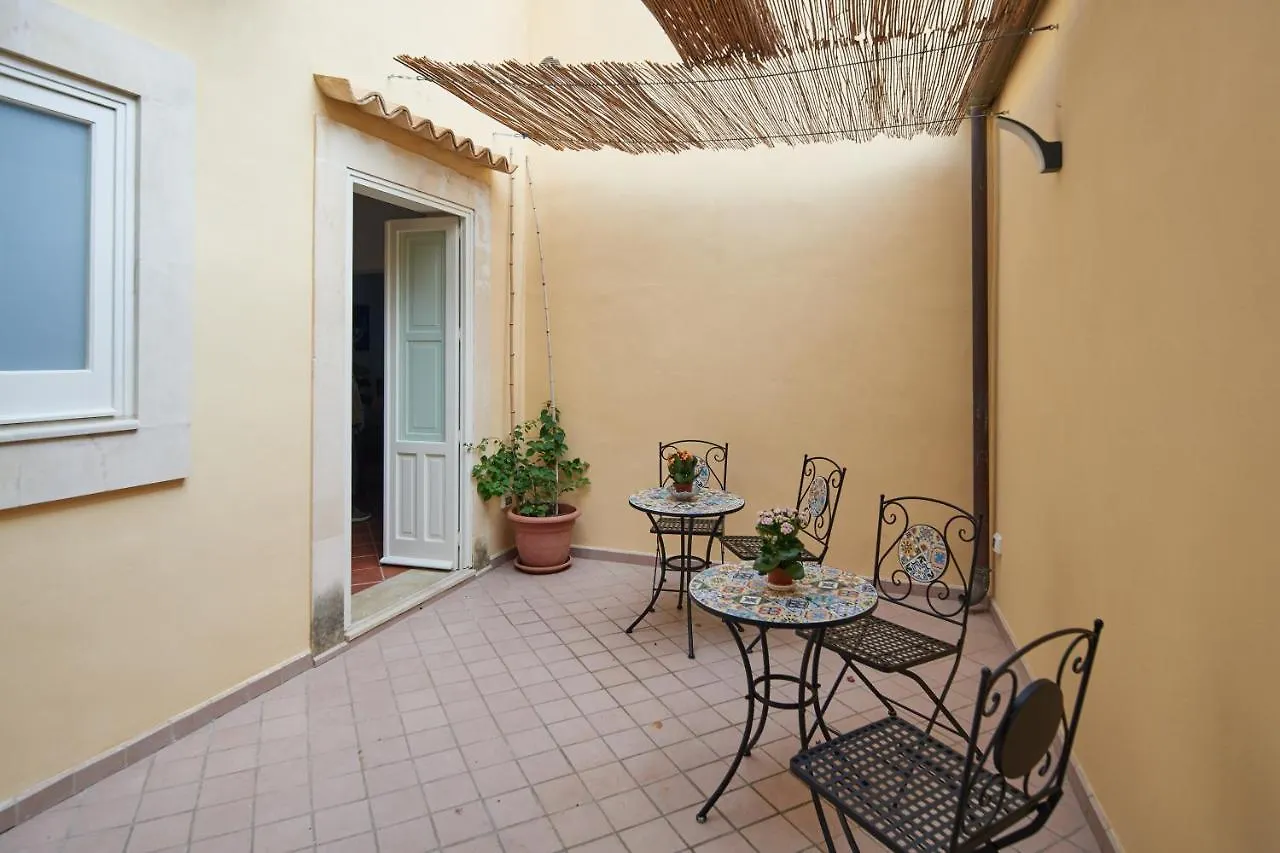 Galleria Del Duomo Bed & Breakfast Syracuse